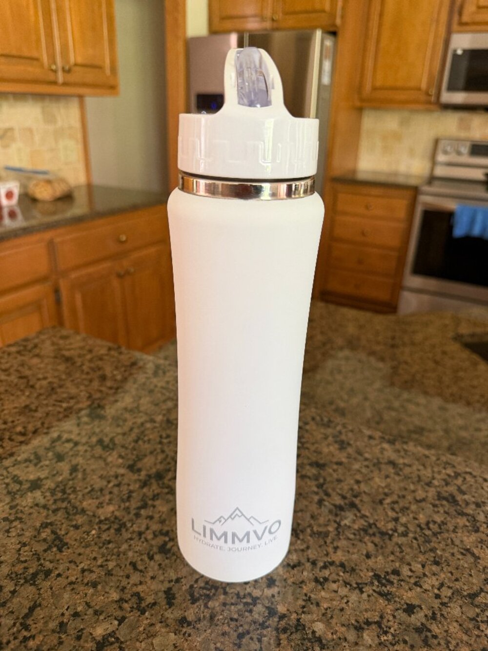 Limmvo Stainless Steel Insulated Water Bottle with Straw Lid Leakproof 25oz